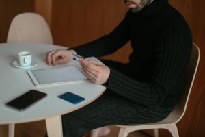 Leia mais sobre o artigo “Evite problemas: Verifique a qualidade da construção ao comprar um imóvel”